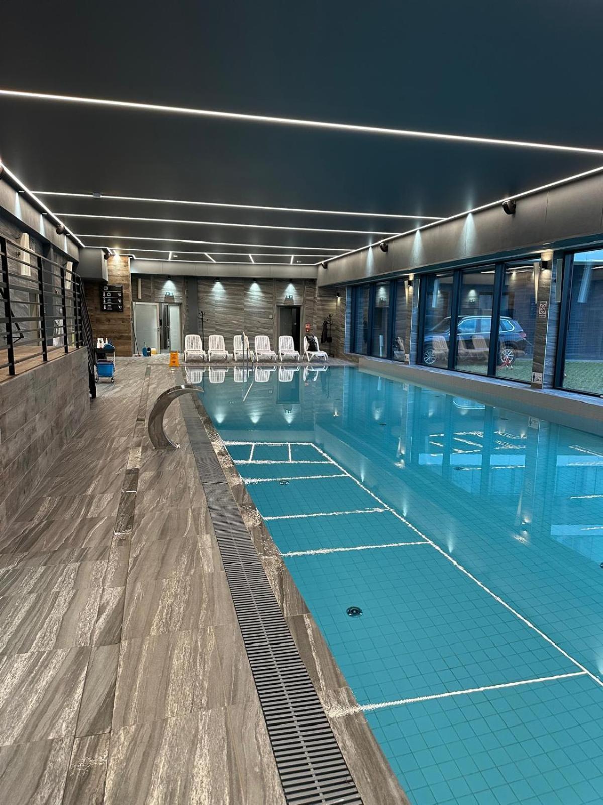 Lux Kasprowicza Z Basenem Silownia Apartament *